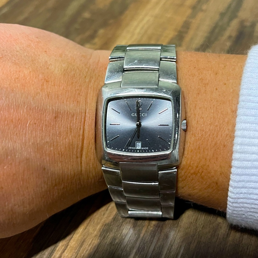 GUCCI Watch 8500M Square Case